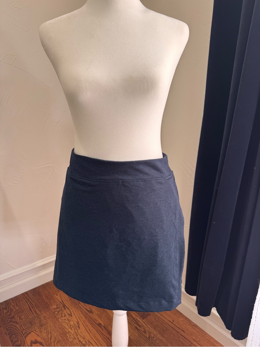 Quince Navy Mini Skort - Clean A-Line Silhouette